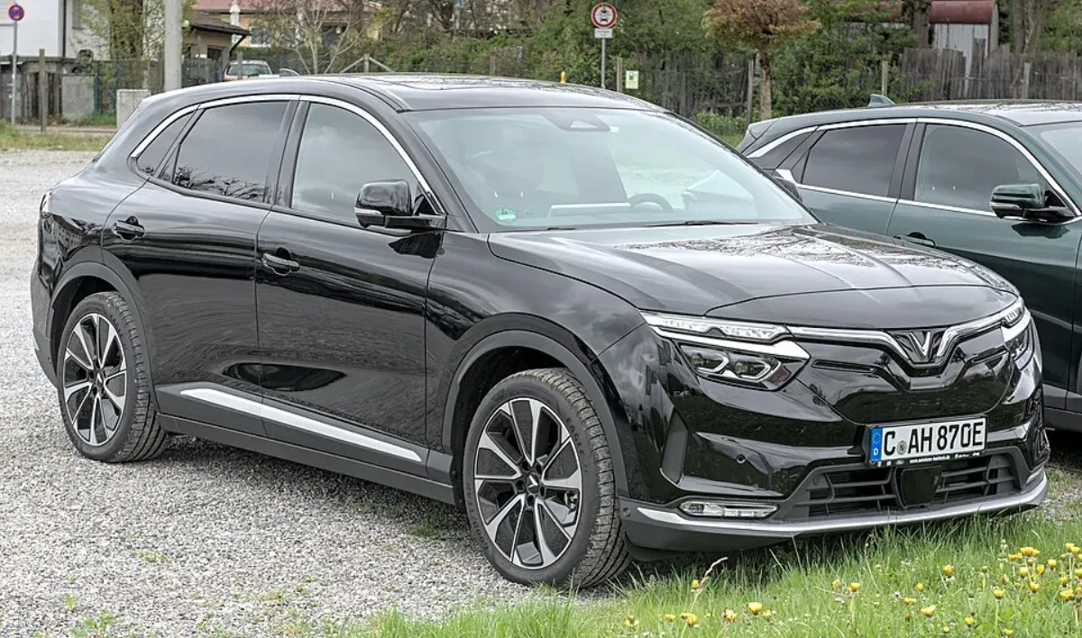 VinFast VF 8 électrique