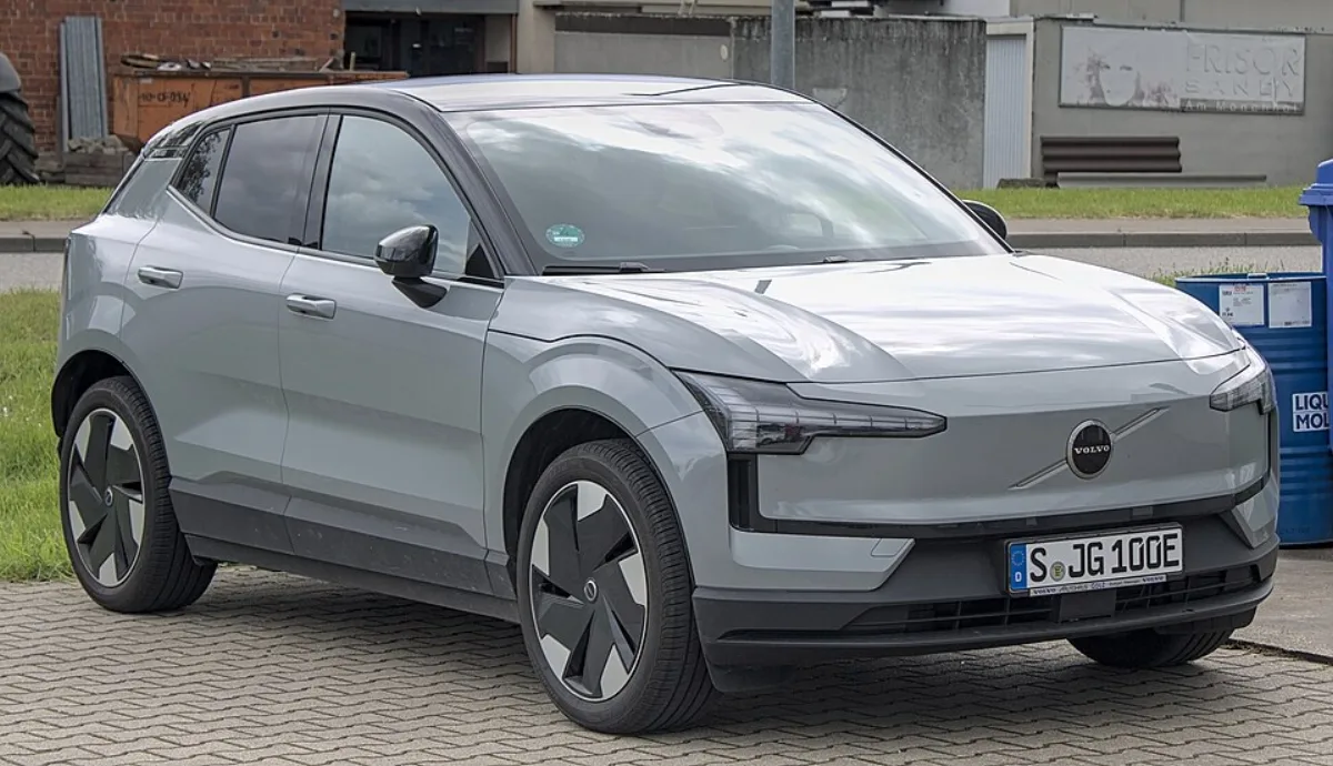 Volvo EX30 électrique